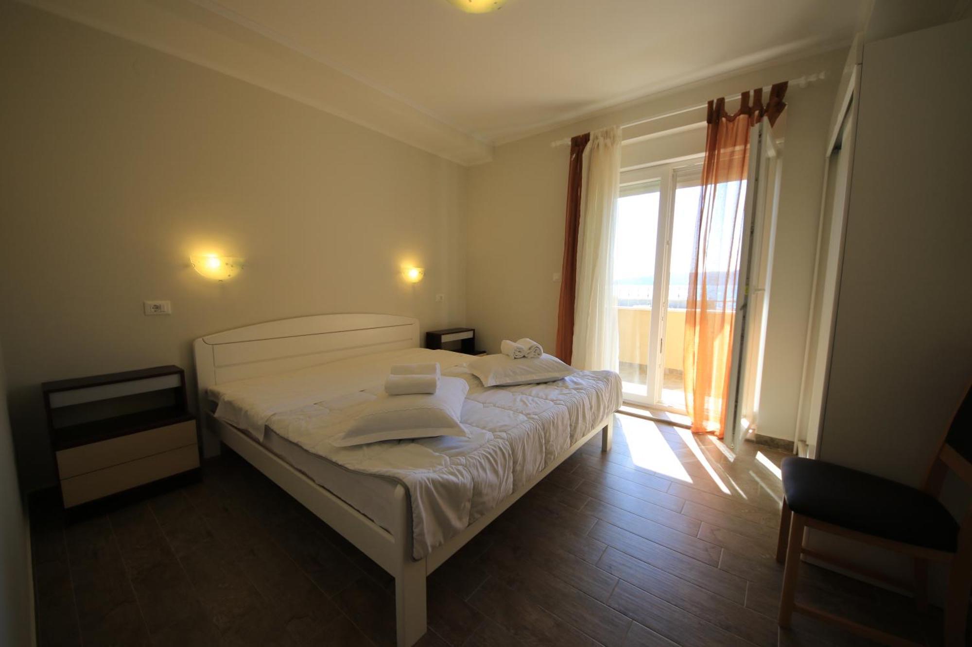 Apartments Superba بروداريكا الغرفة الصورة