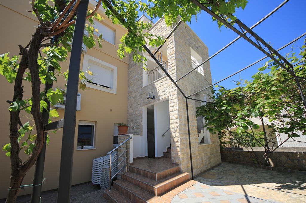 Apartments Superba بروداريكا المظهر الخارجي الصورة