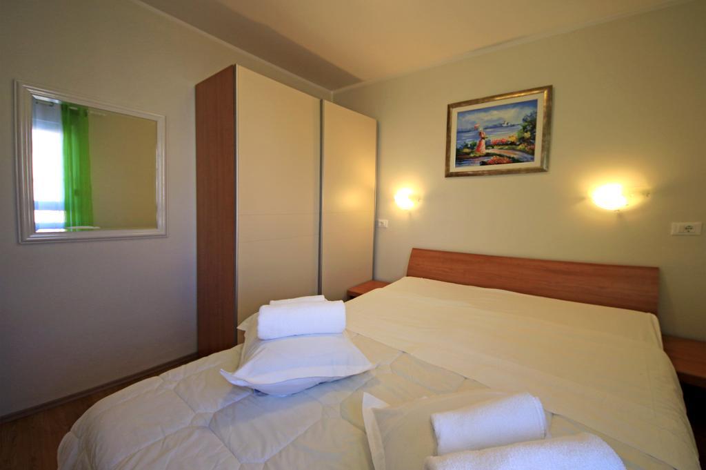 Apartments Superba بروداريكا المظهر الخارجي الصورة